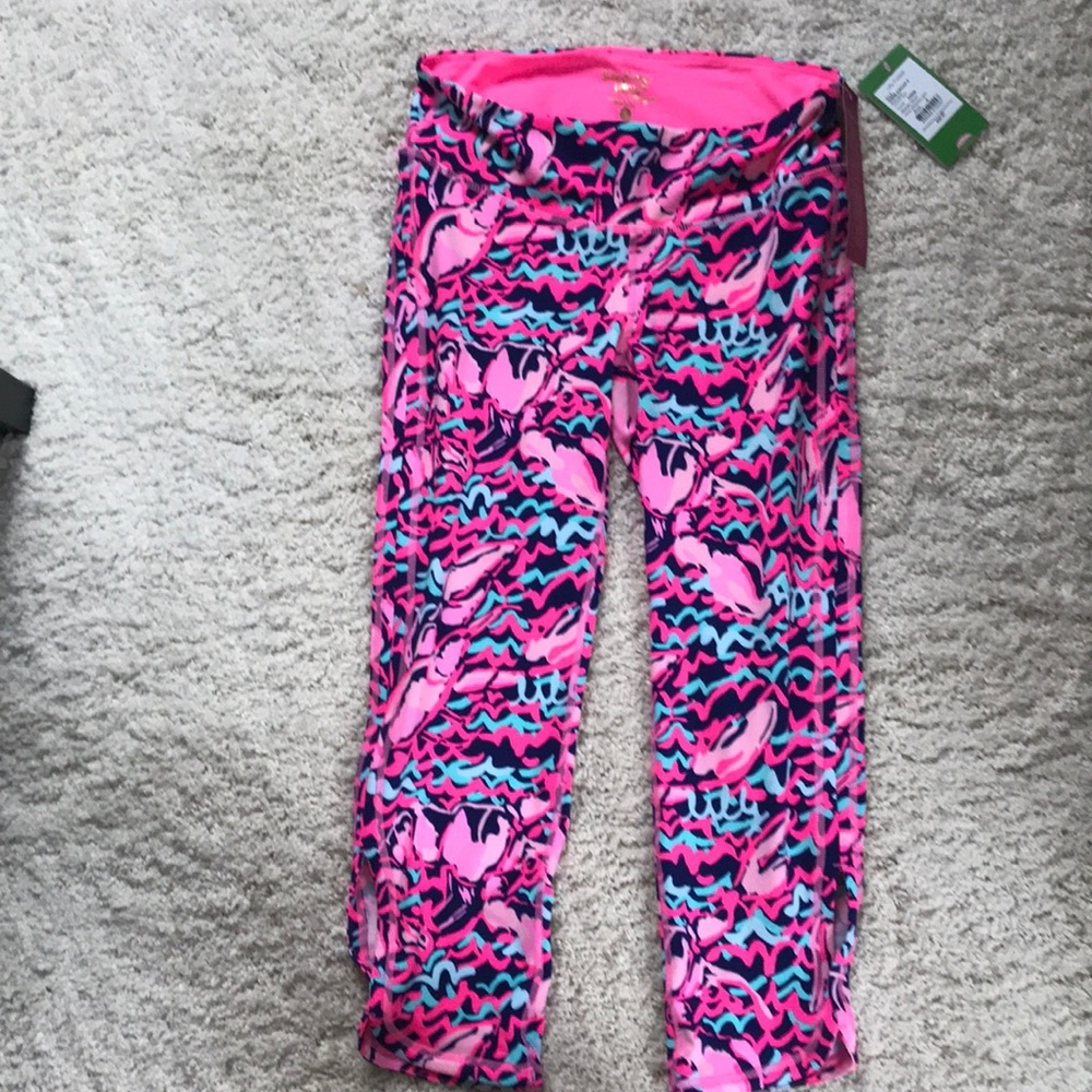 NWT LILLY PULITZER LOBSTAH ROLL LUXLETIC CROP